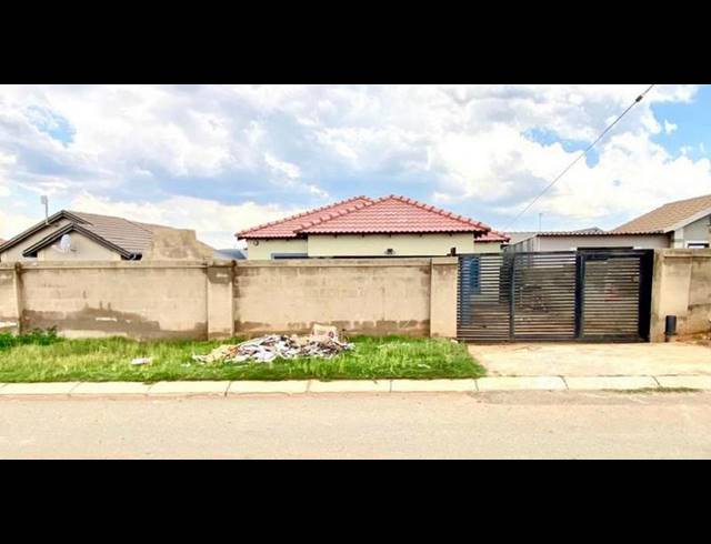 3 BEDROOM PROPERTY TO RENT IN TOEKOMSRUS